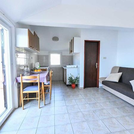 אומיס Perfect Vacation Apartments מראה חיצוני תמונה