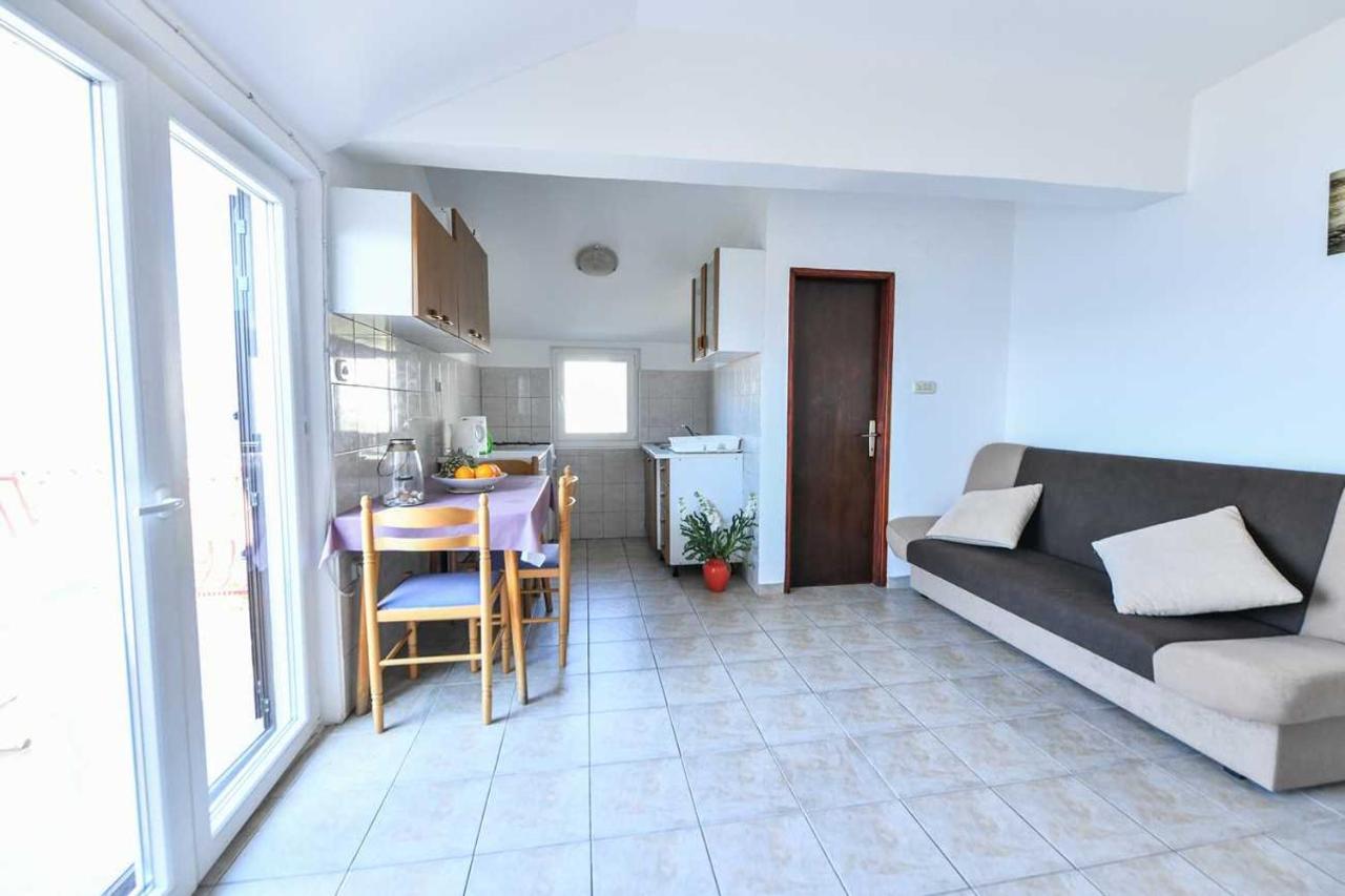 אומיס Perfect Vacation Apartments מראה חיצוני תמונה