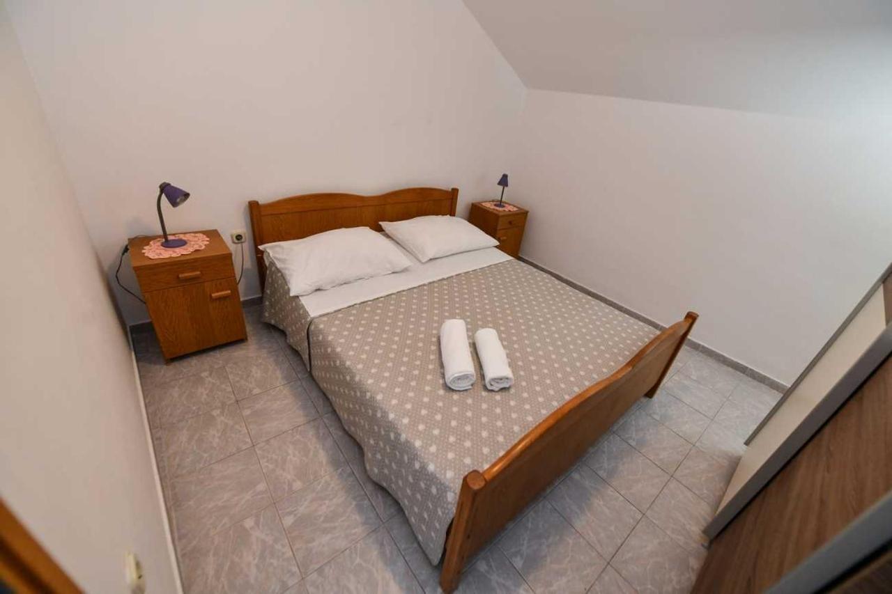 אומיס Perfect Vacation Apartments מראה חיצוני תמונה