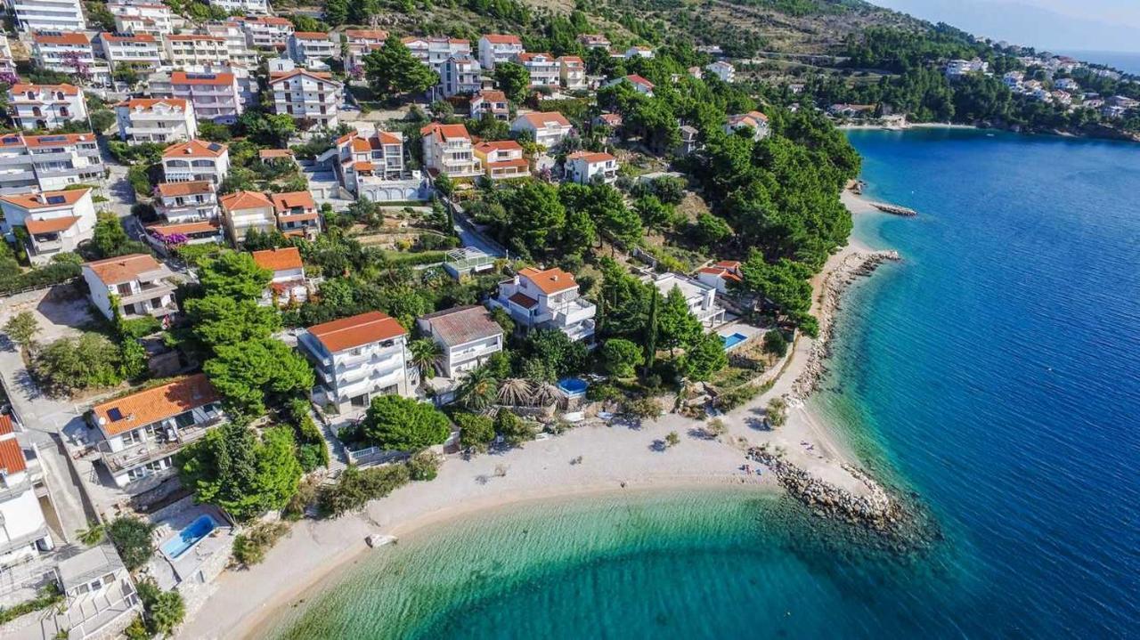 אומיס Perfect Vacation Apartments מראה חיצוני תמונה
