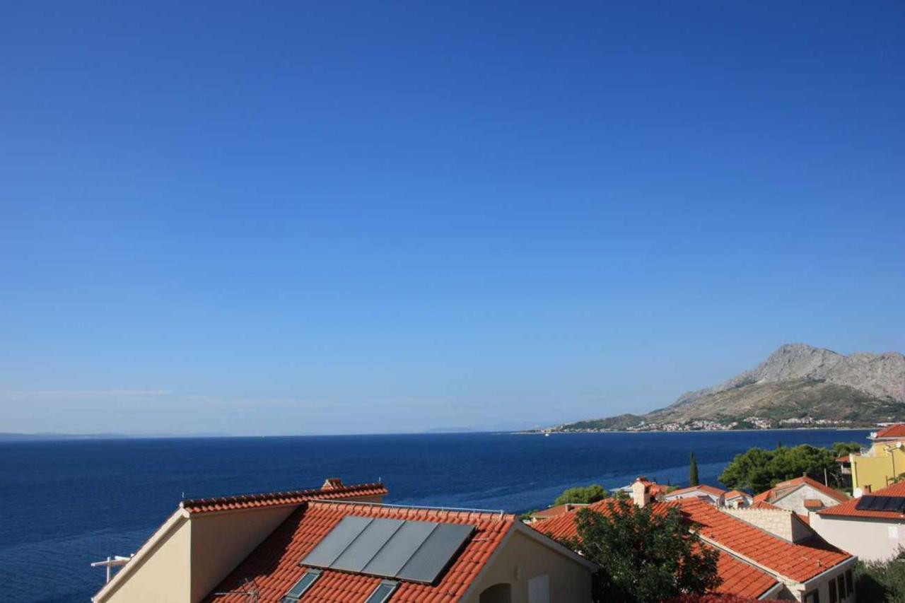 אומיס Perfect Vacation Apartments מראה חיצוני תמונה